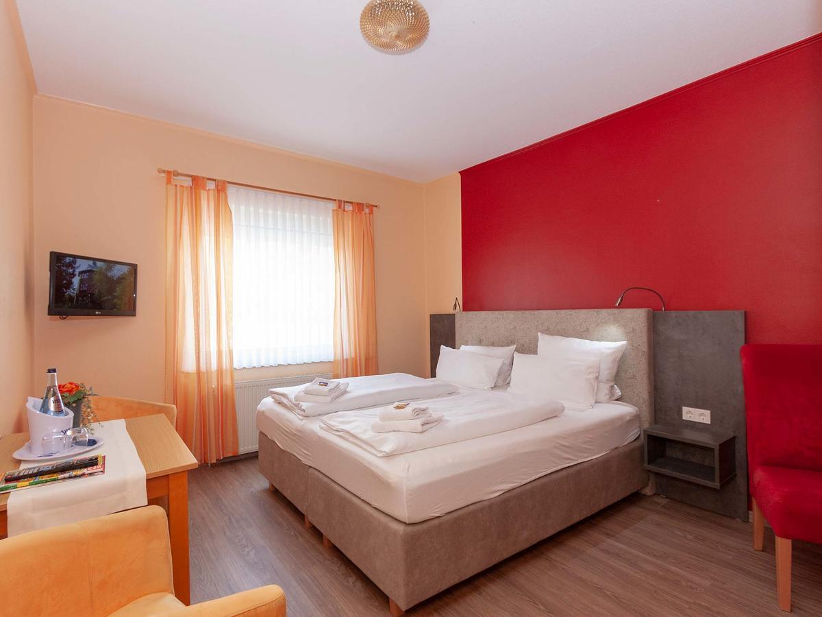 Hotel Herrlichkeit Dornum Janssen ภายนอก รูปภาพ